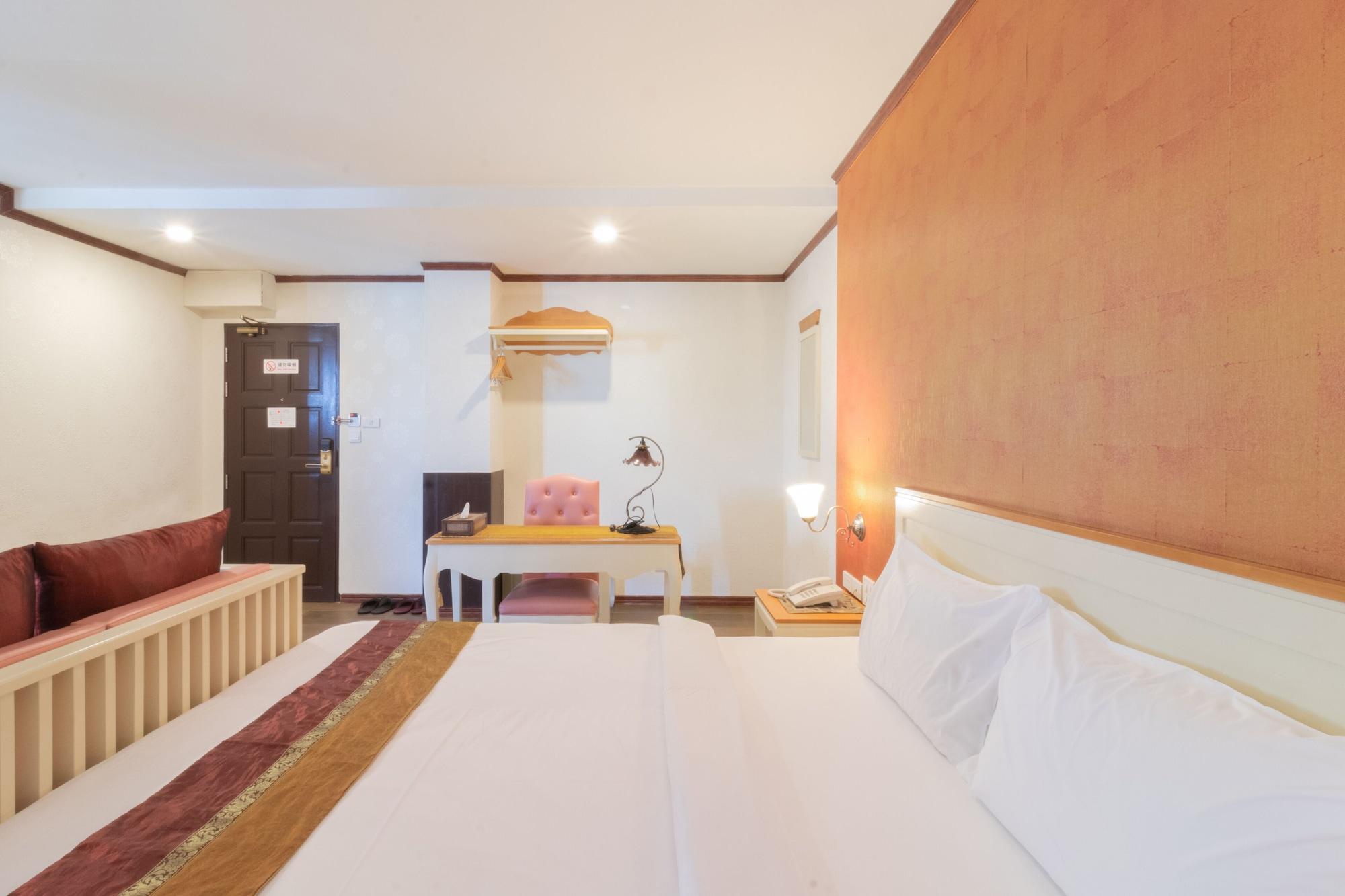 J&Y Hotel Latphrao 35 Bangkok Exterior photo